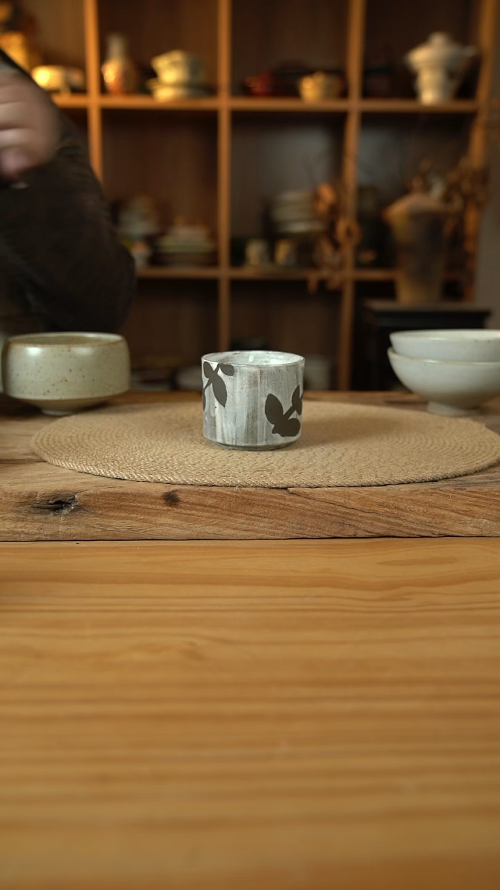 335新品孤品系列的直口杯1个