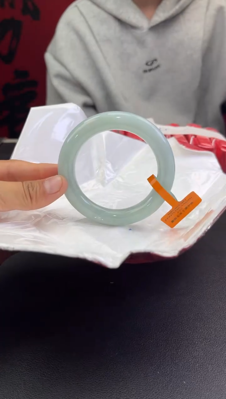 【闪购商品】翡翠手镯未镶嵌1翡翠手镯