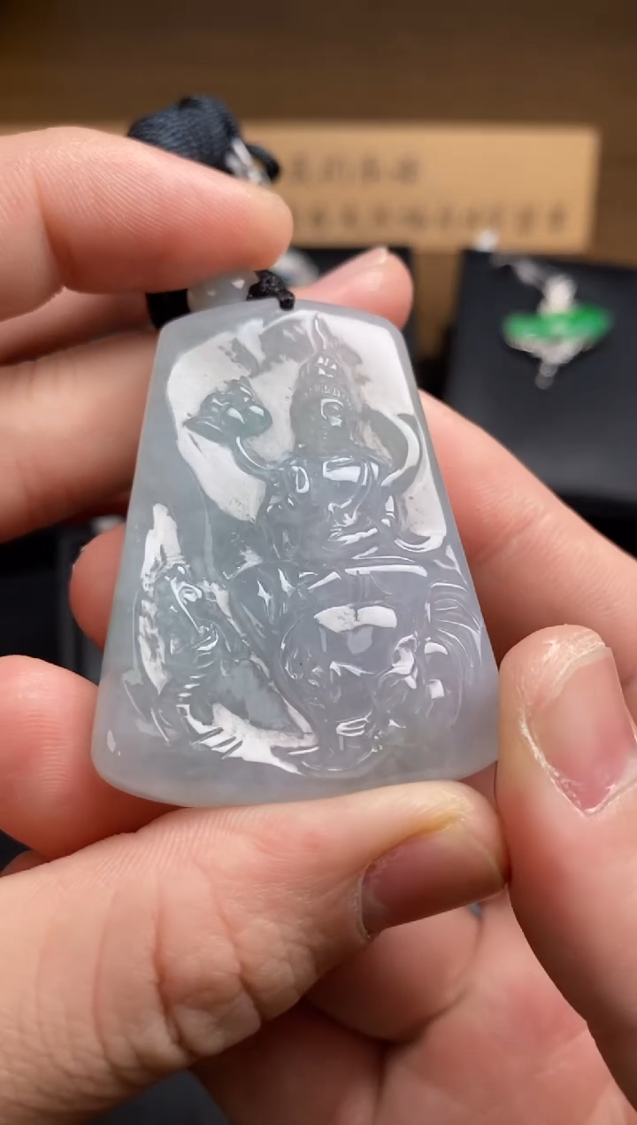 【闪购商品】翡翠颈饰未镶嵌翡翠