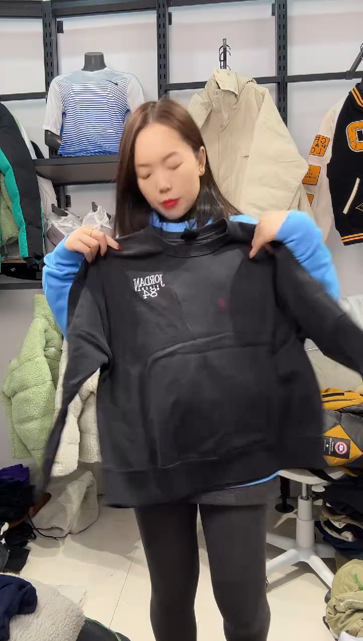 2397闪购编码 Nike/Jordan运动卫衣裤以直播间过款为准 尺码·M