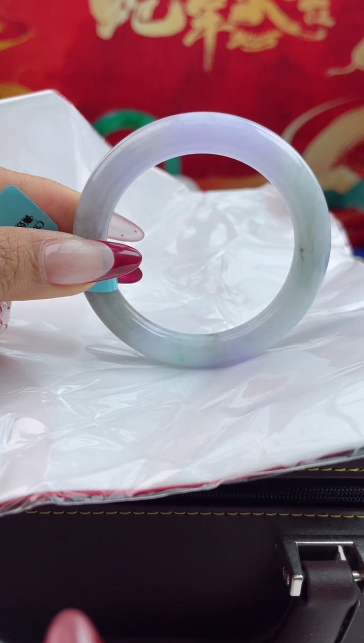 【闪购商品】翡翠手镯未镶嵌2翡翠手镯（微瑕）