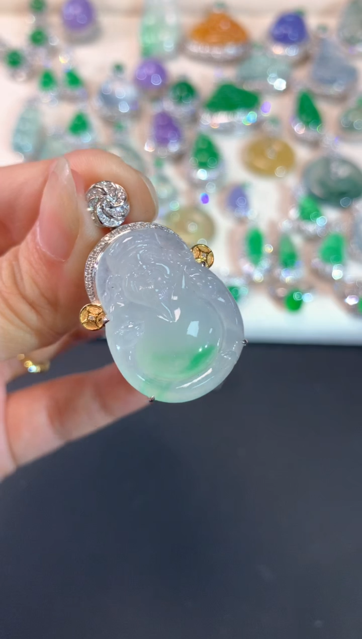 【闪购商品】翡翠吊坠(不含链)18K金镶嵌A193|8800