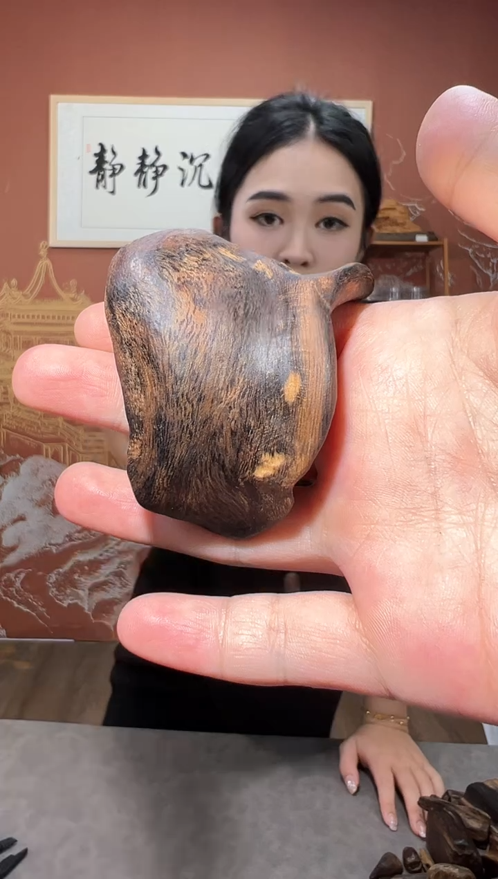 沉香吊坠60号富森扭结留疤多样性发一