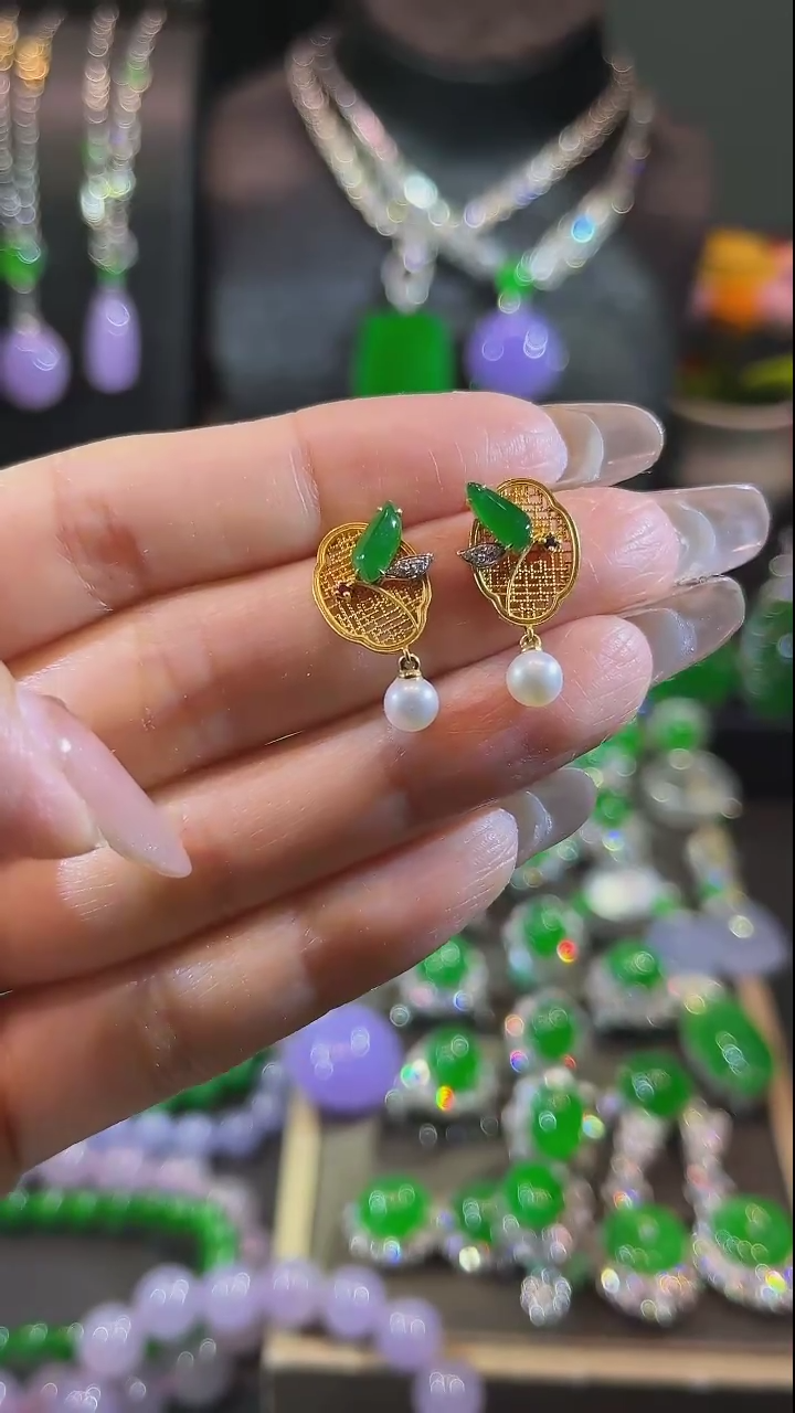 【闪购商品】翡翠耳钉18K金镶嵌耳钉