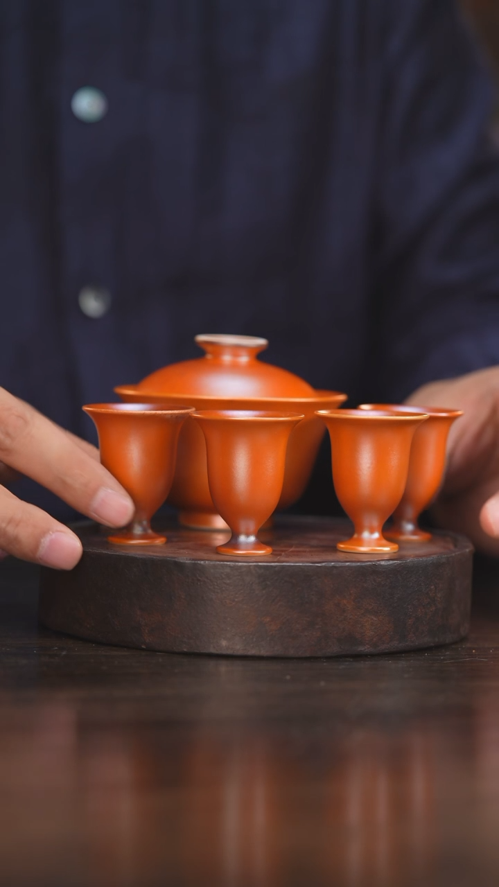 【闪购商品】杯32柴房陶瓷丨金红盖碗送四个杯子