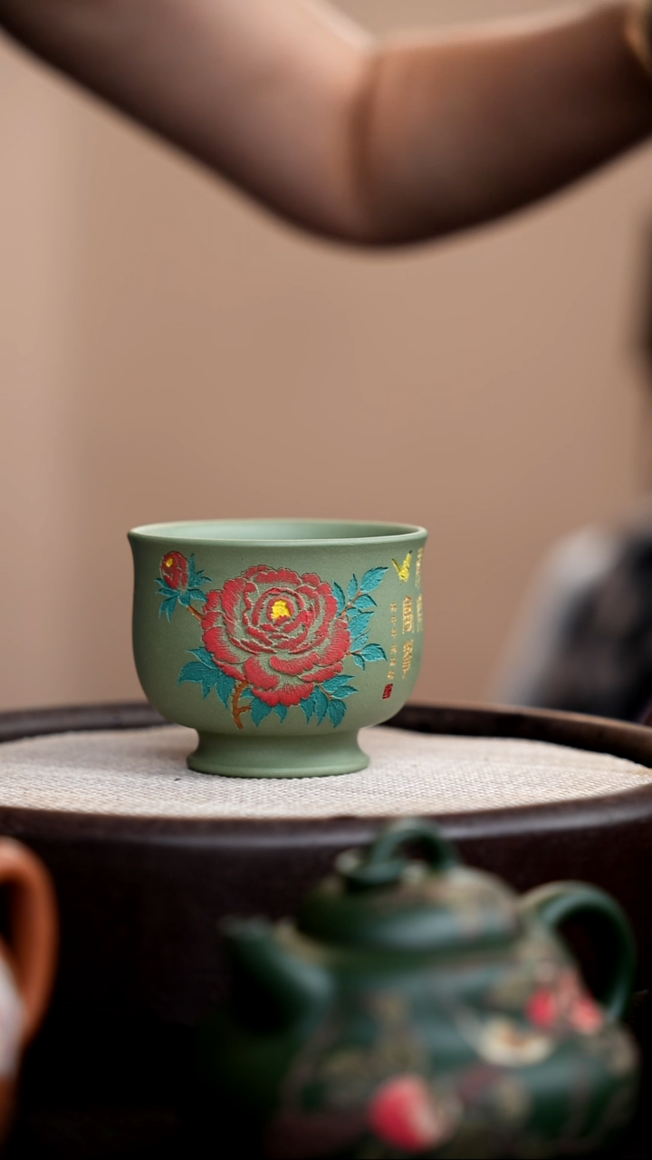 茶壶紫砂豆青砂红牡丹主人杯