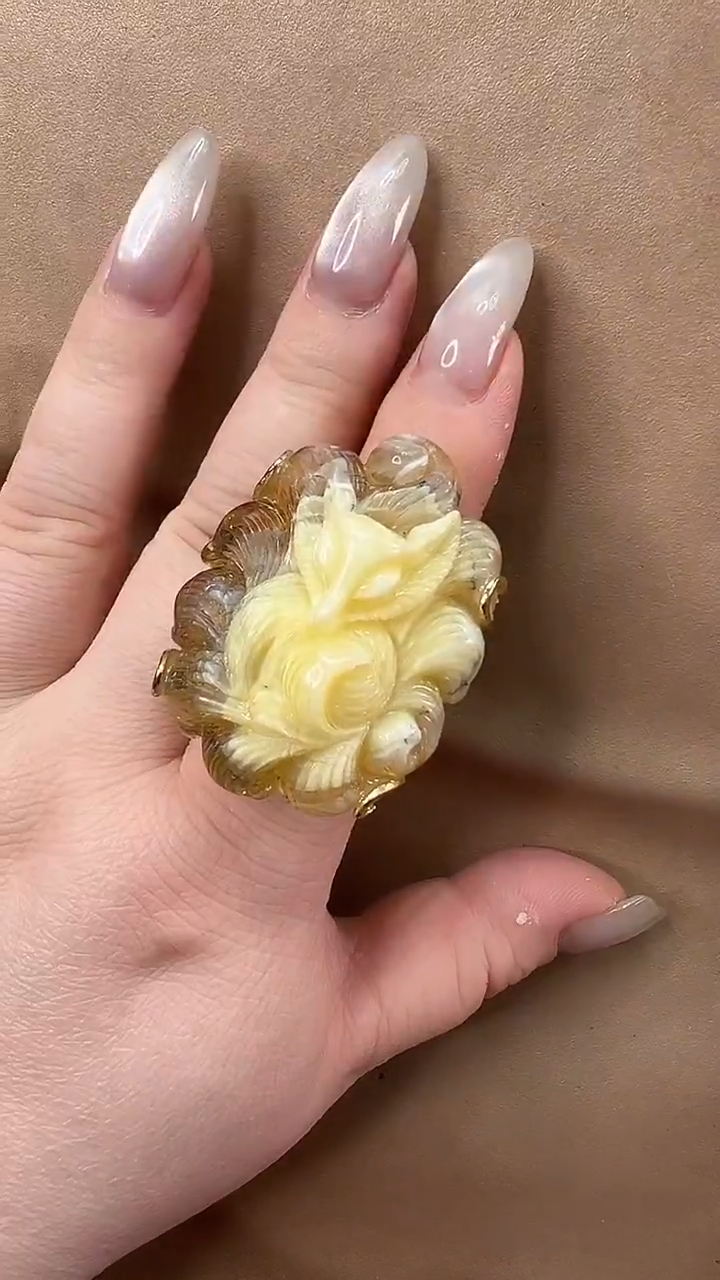琥珀颈饰未镶嵌戒指
