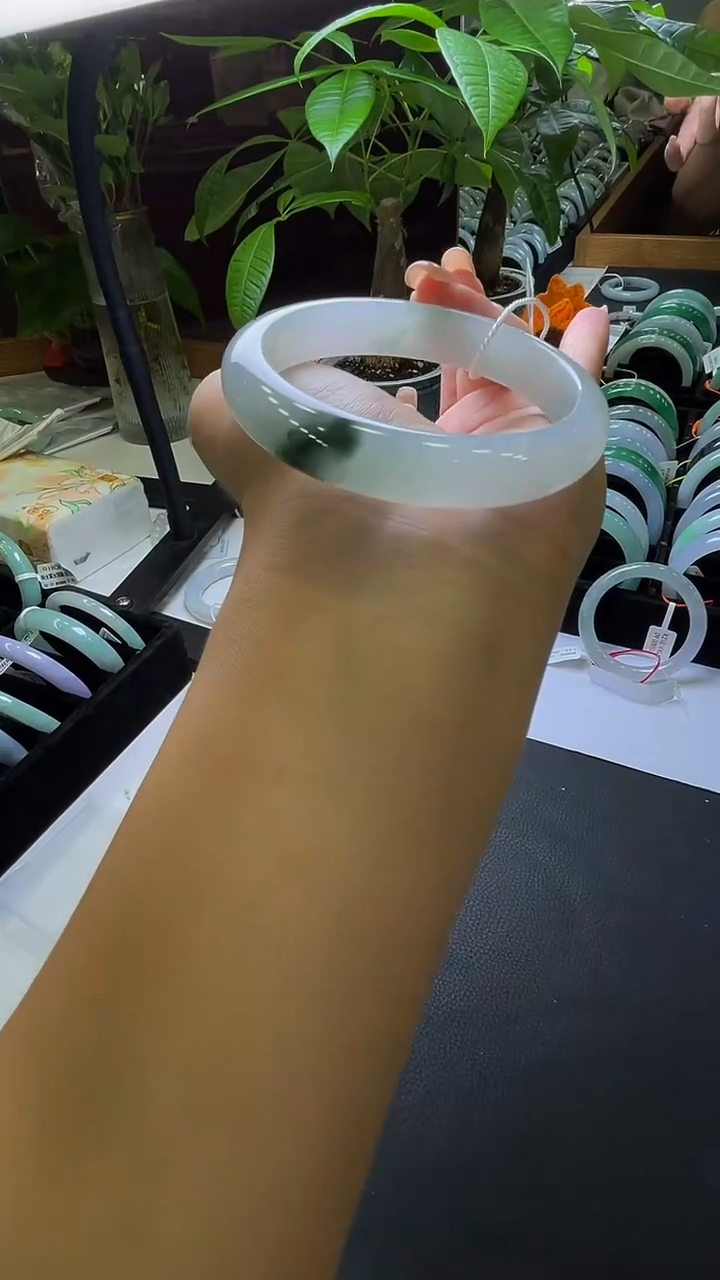 未镶嵌手镯翡翠天然缅甸翡翠A货/1