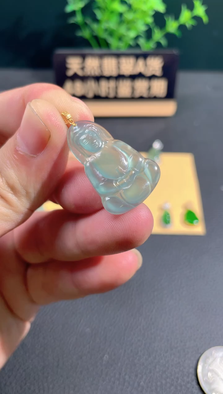 【闪购商品】翡翠颈饰18K金镶嵌翡翠