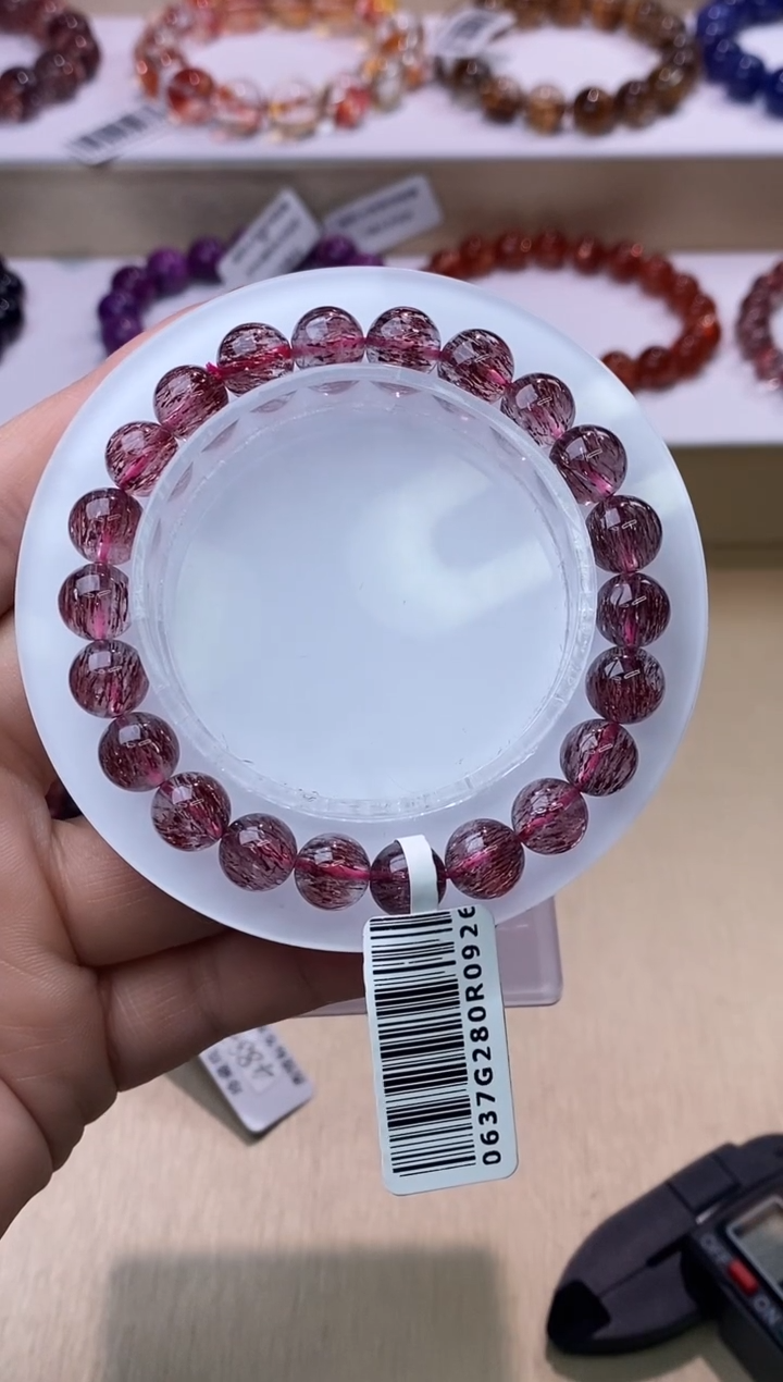 【闪购商品】水晶手链未镶嵌红超七8m+