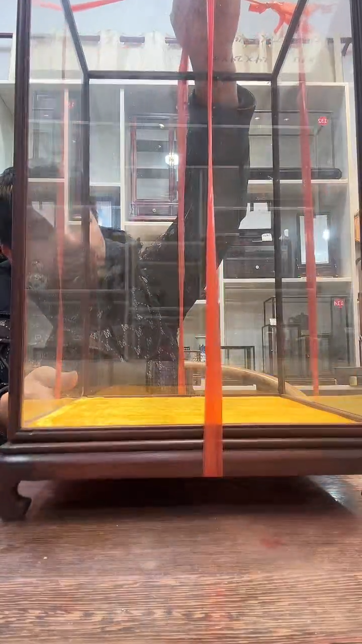 红酸枝木类木头款知**樂30  30  50玻璃罩底部加固