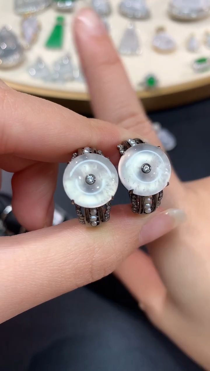 【闪购商品】翡翠戒指18K金镶嵌A512多样性发一件|3980