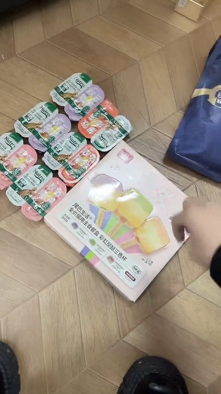 99拓海美士半箱（口味各2）+三色杯9杯1盒