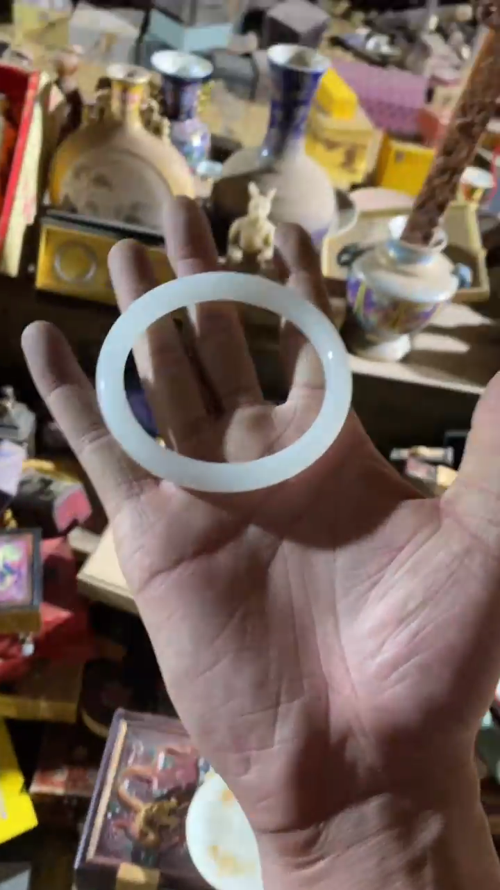 香榧木（1个白镯子）