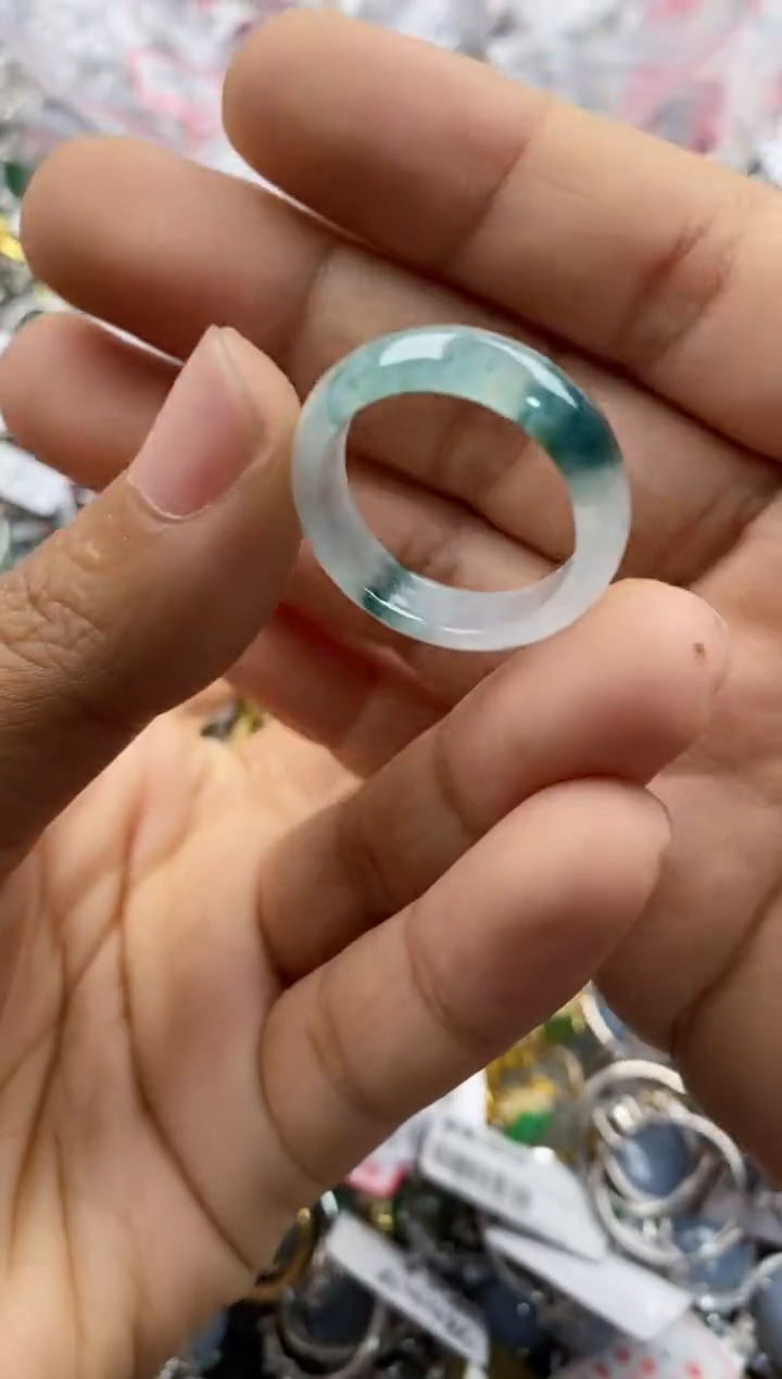 未镶嵌戒指翡翠随机发