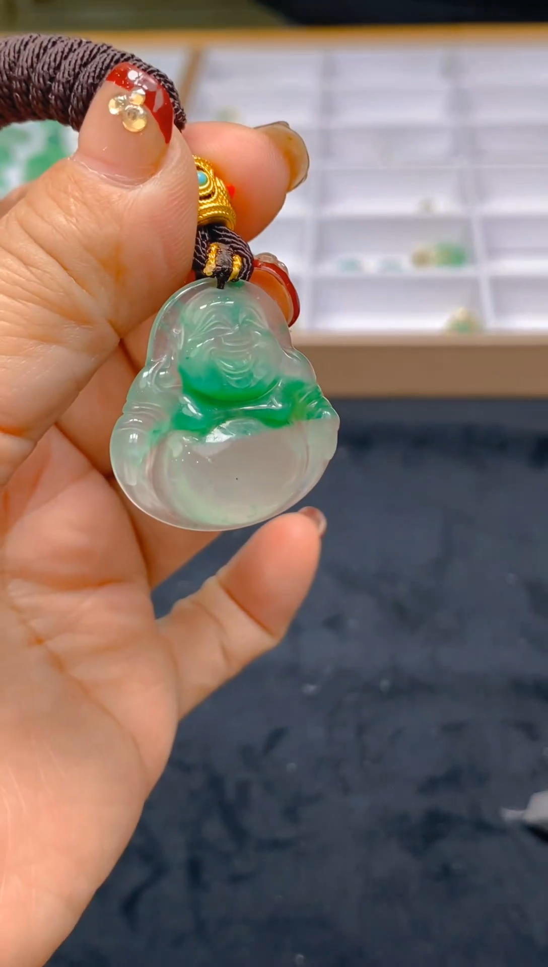 【闪购商品】石英质玉颈饰未镶嵌天然冰美人非洲翠010