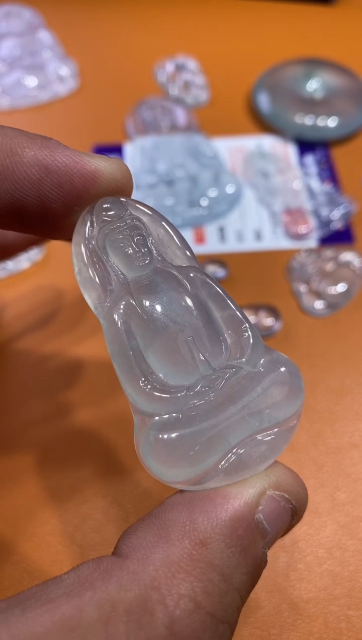 【闪购商品】翡翠吊坠(不含链)未镶嵌观音3580