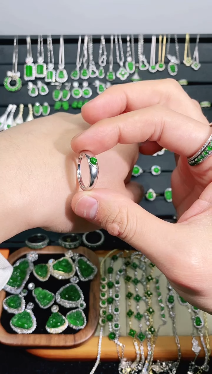 【闪购商品】翡翠戒指银S925镶嵌多样性