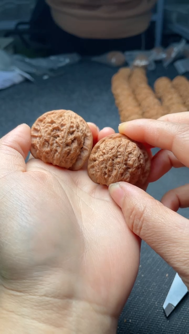 把件文玩核桃w  36 血麒麟 40尺