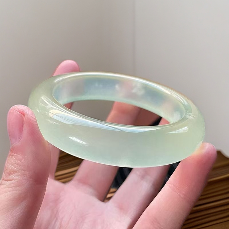 【李总福利】纯天然未镶嵌多样性发其一白冰透手镯