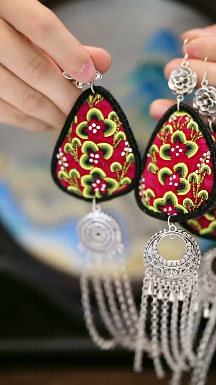 织绣160黔东南苗族刺绣