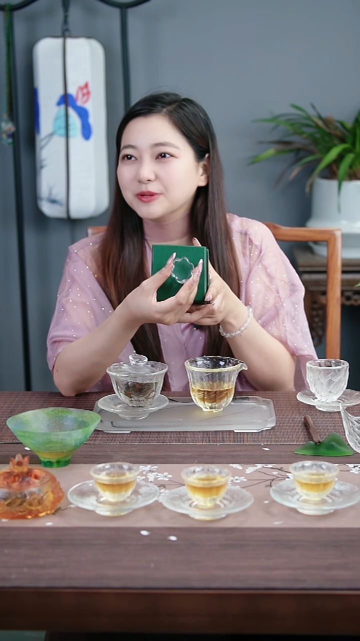 茶盏原矿水晶梅花造型花朵盖置