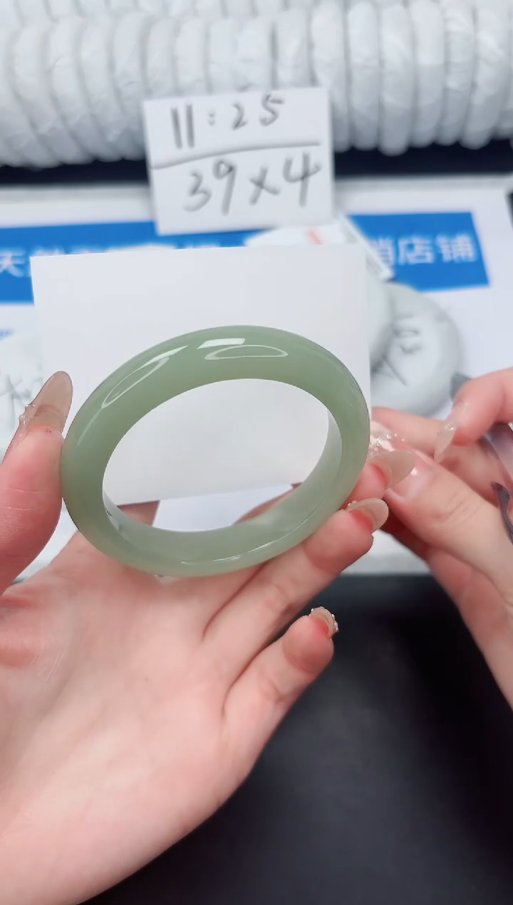 未镶嵌手镯石英质玉79-*58.1DZ