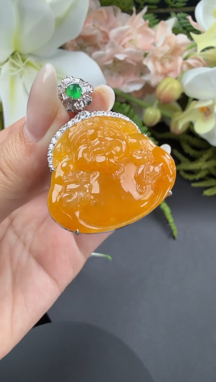 颈饰18K金镶嵌翡翠冰**儿吊坠|分单