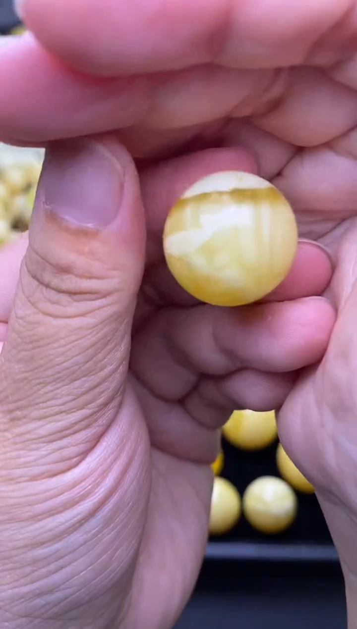 裸石琥珀未镶嵌 大小姐珠宝严选114