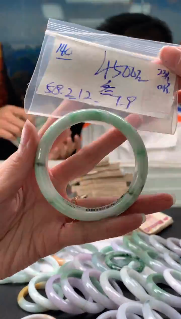 【闪购商品】翡翠手镯未镶嵌翡翠手镯 下单联系小耳机#140