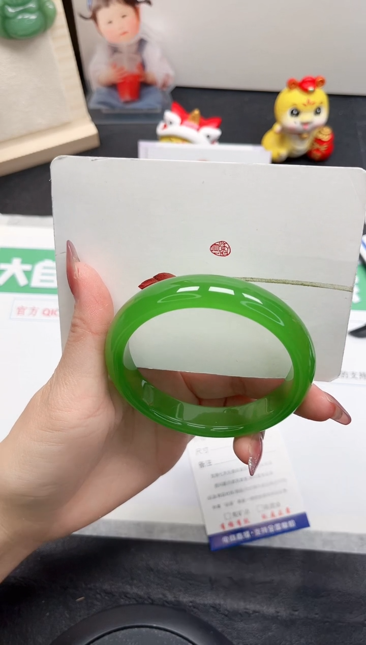 【闪购商品】石英质玉手镯未镶嵌337-64