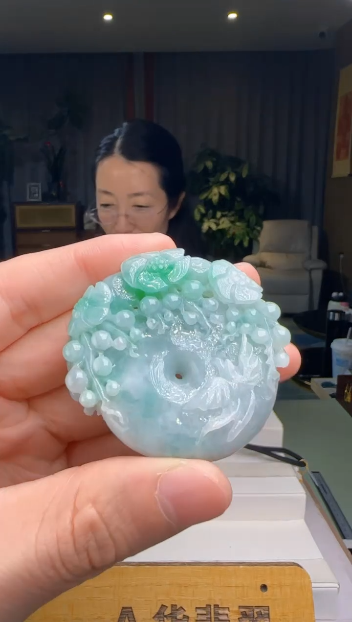 【闪购商品】翡翠吊坠(不含链)未镶嵌DY@@WS1WX27339