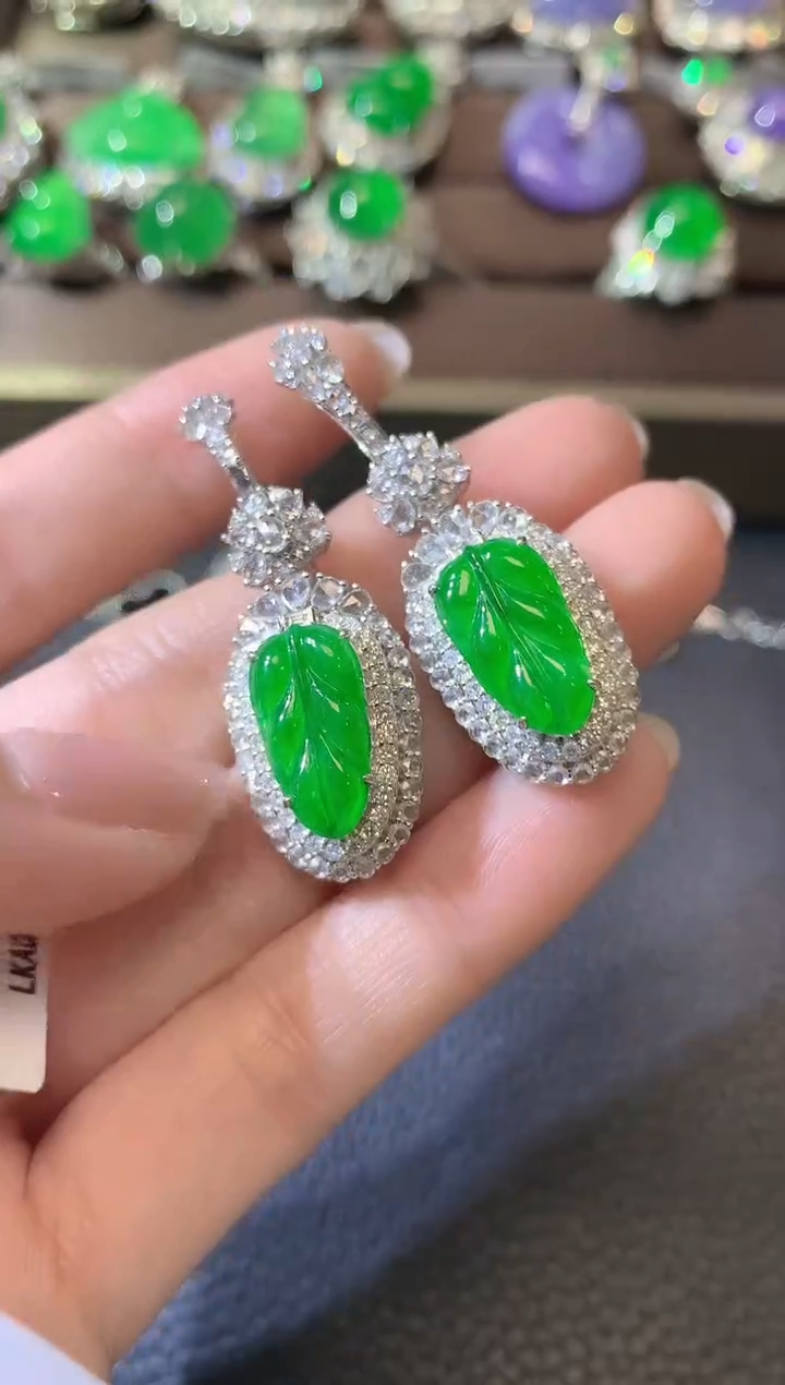 【闪购商品】翡翠耳饰18K金镶嵌D30翡翠