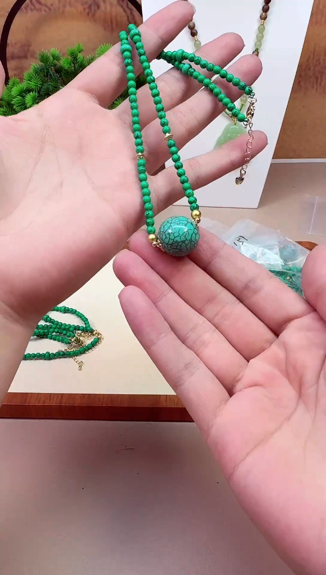 玛瑙/玉髓颈饰14K金镶嵌A774