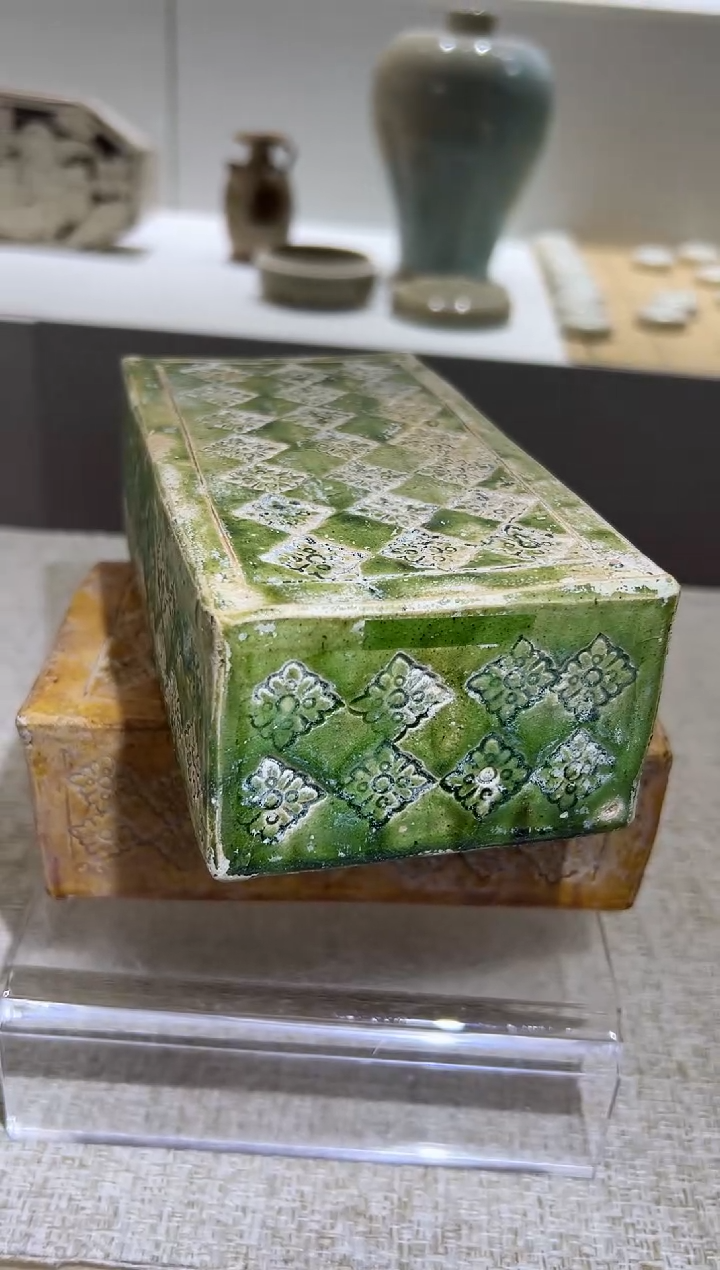 【闪购商品】杯巩县窑宝象花脉枕