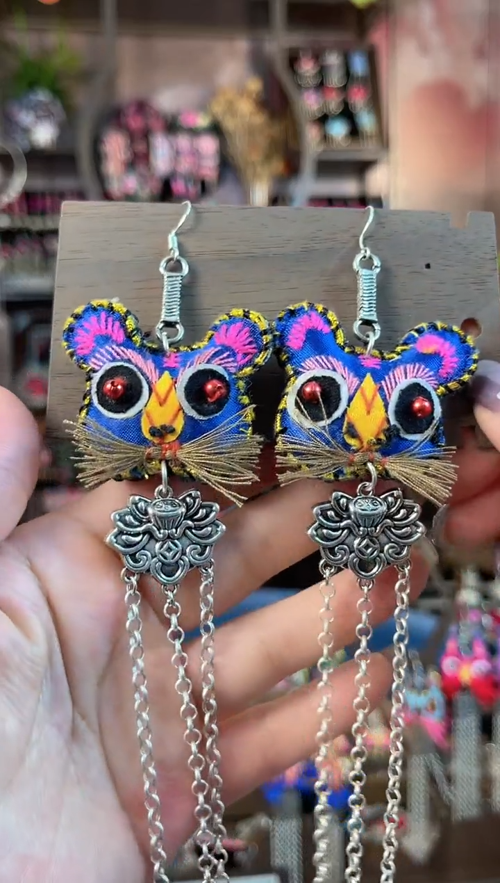 织绣?****?  民族风手工非遗老绣饰品69