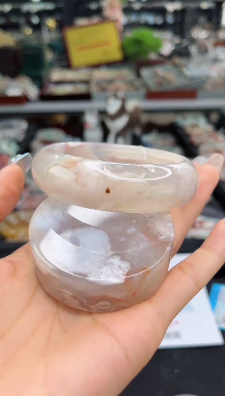 【闪购商品】石英质玉手镯未镶嵌60圈口（赠品镯心）1751744