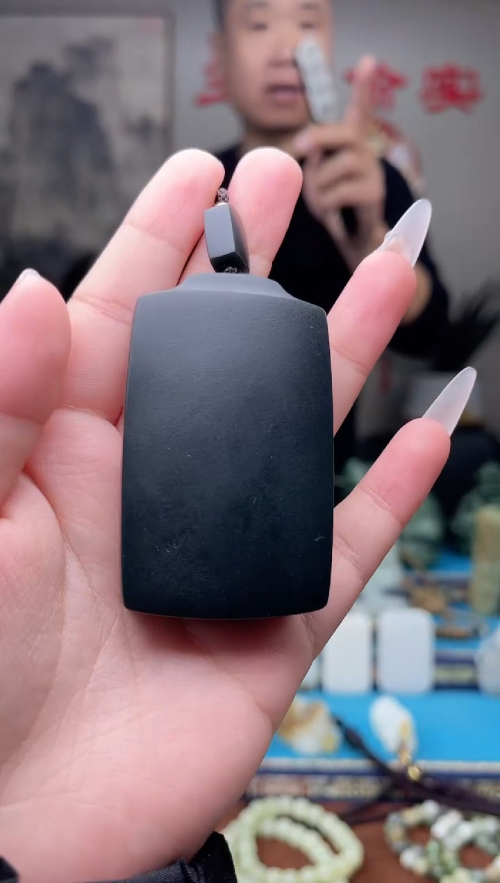 【闪购商品】和田玉未镶嵌挂件1