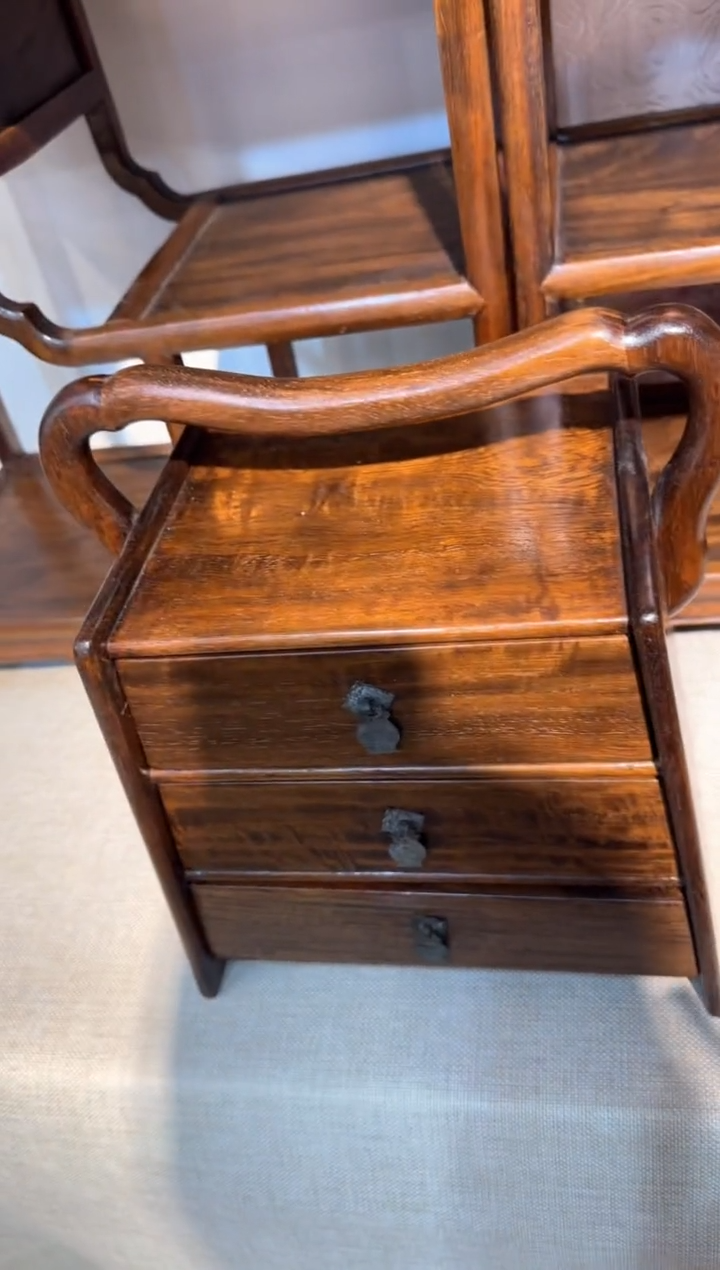 【闪购商品】木小提箱   三抽  工艺品