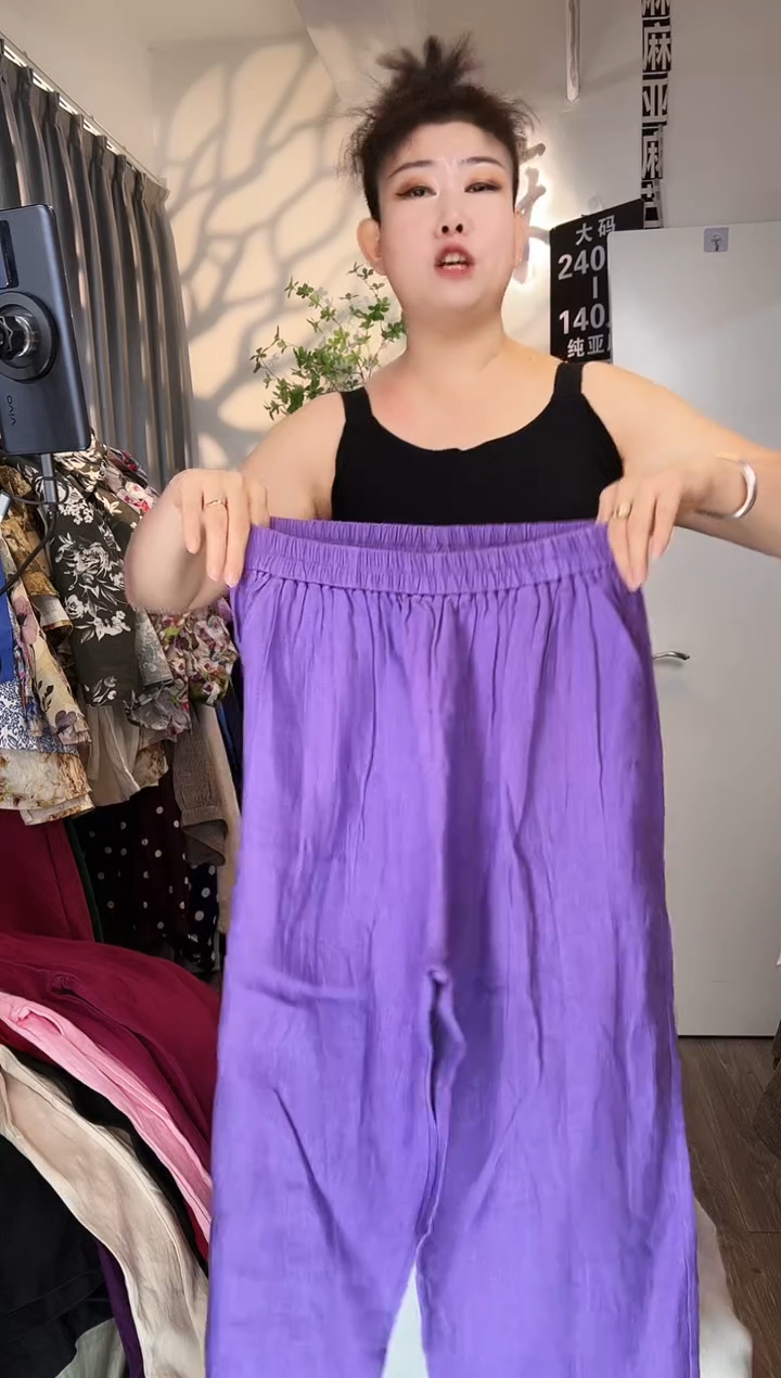 亚麻大码女装系列。