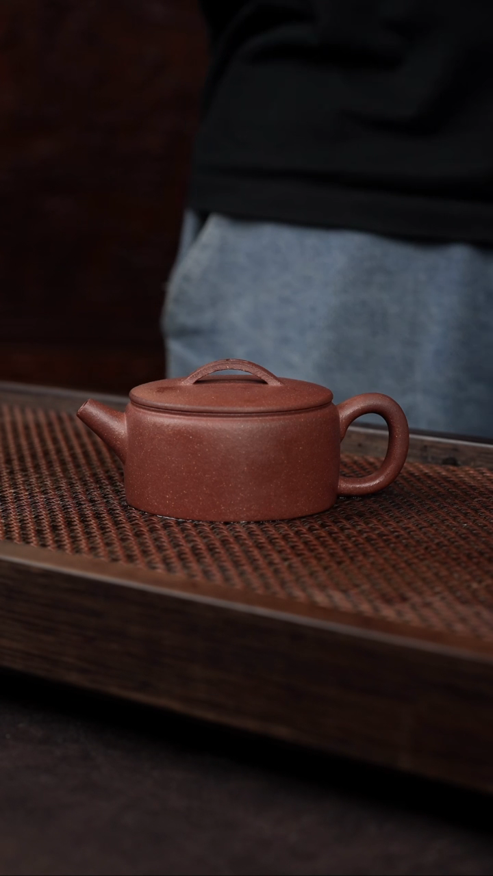 【闪购商品】紫砂茶壶桃花泥汉瓦