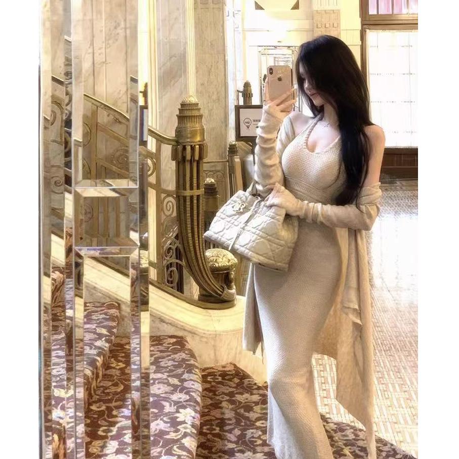 挂脖收腰显瘦包臀鱼尾连衣裙长裙女时尚羊毛长袖针织开衫套装
