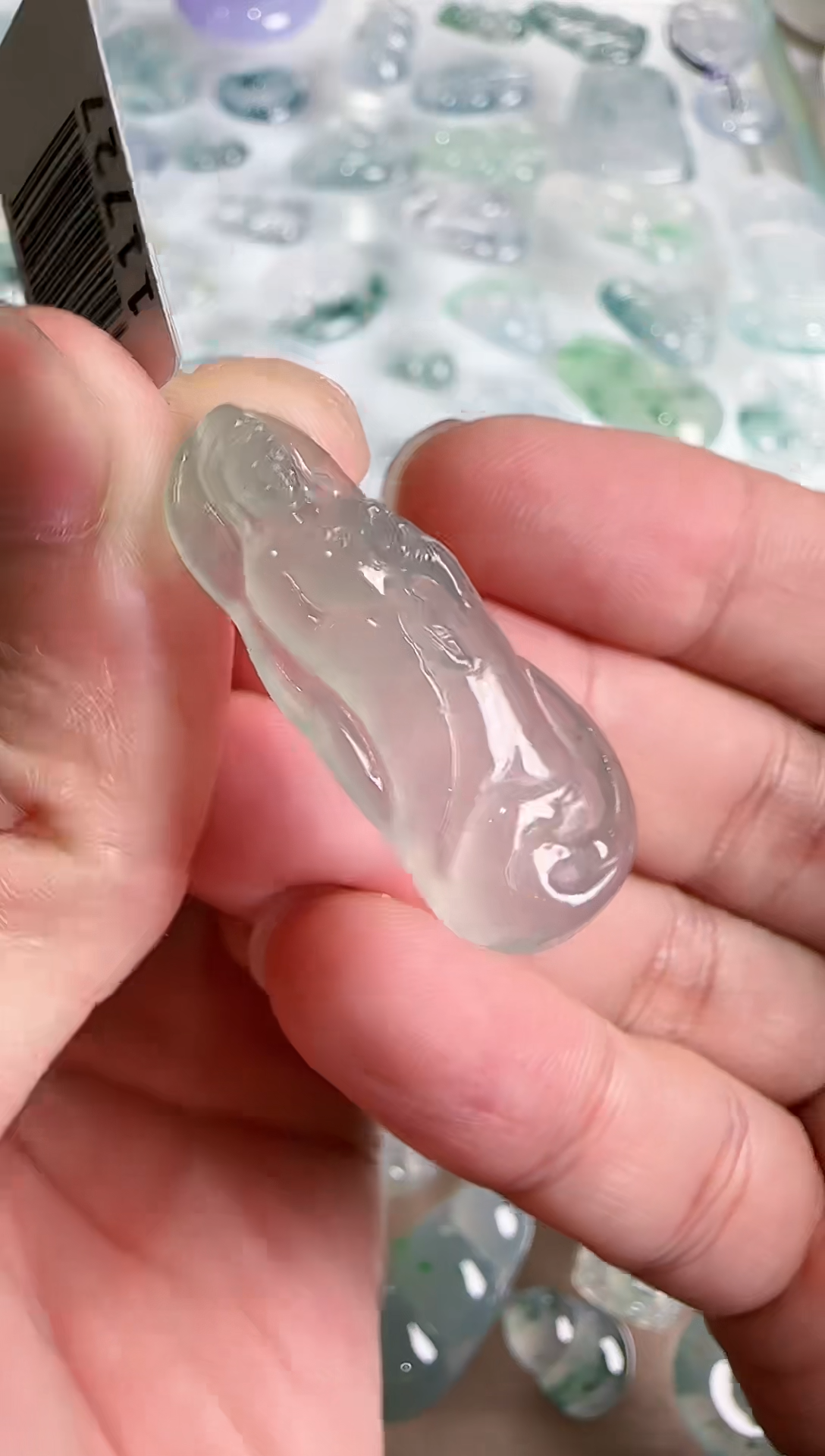 【闪购商品】翡翠吊坠(不含链)未镶嵌··