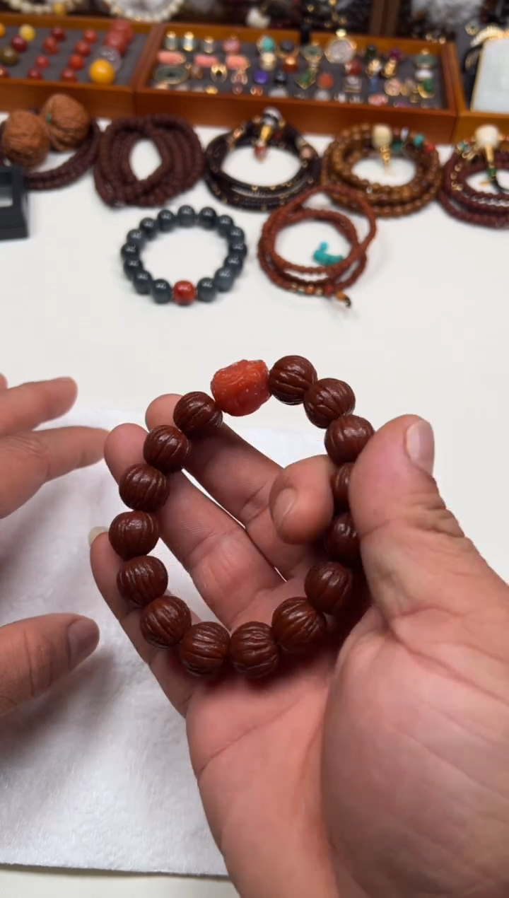 手串猴头核桃凤羽