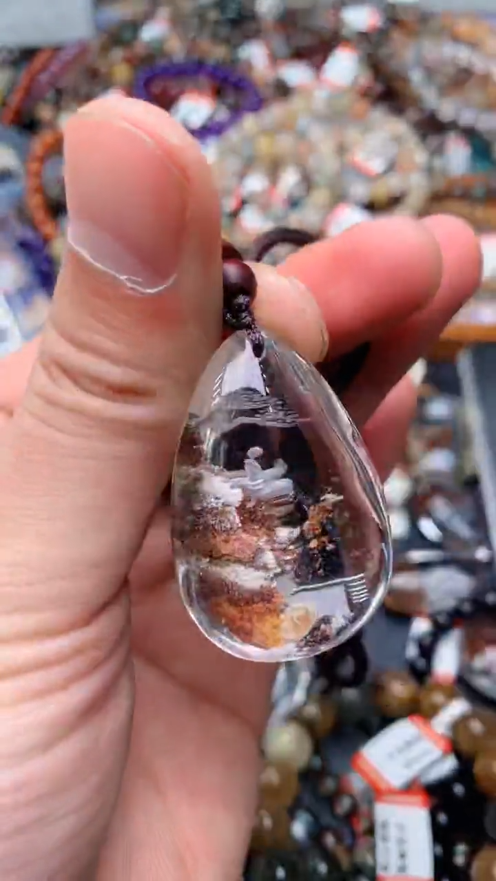 【闪购商品】水晶吊坠(赠链)未镶嵌358天然