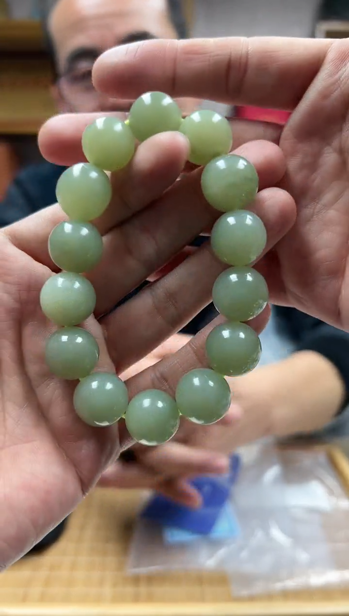 【闪购商品】和田玉手链未镶嵌14翠青