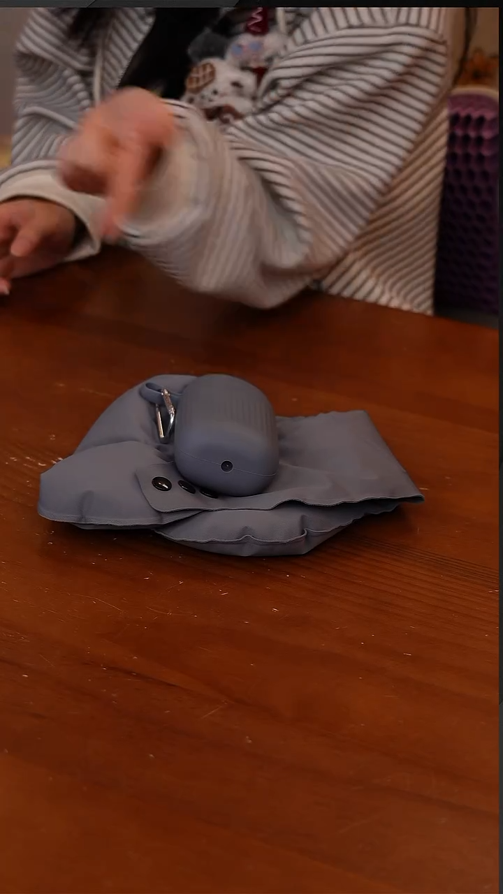 陶102-充气U型枕【CF6205】