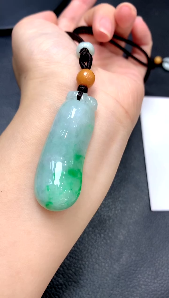 吊坠(不含链)未镶嵌翡翠福瓜