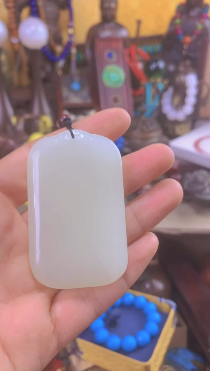 【闪购商品】和田玉（糖玉）挂件未镶嵌猪妹精品专属链接