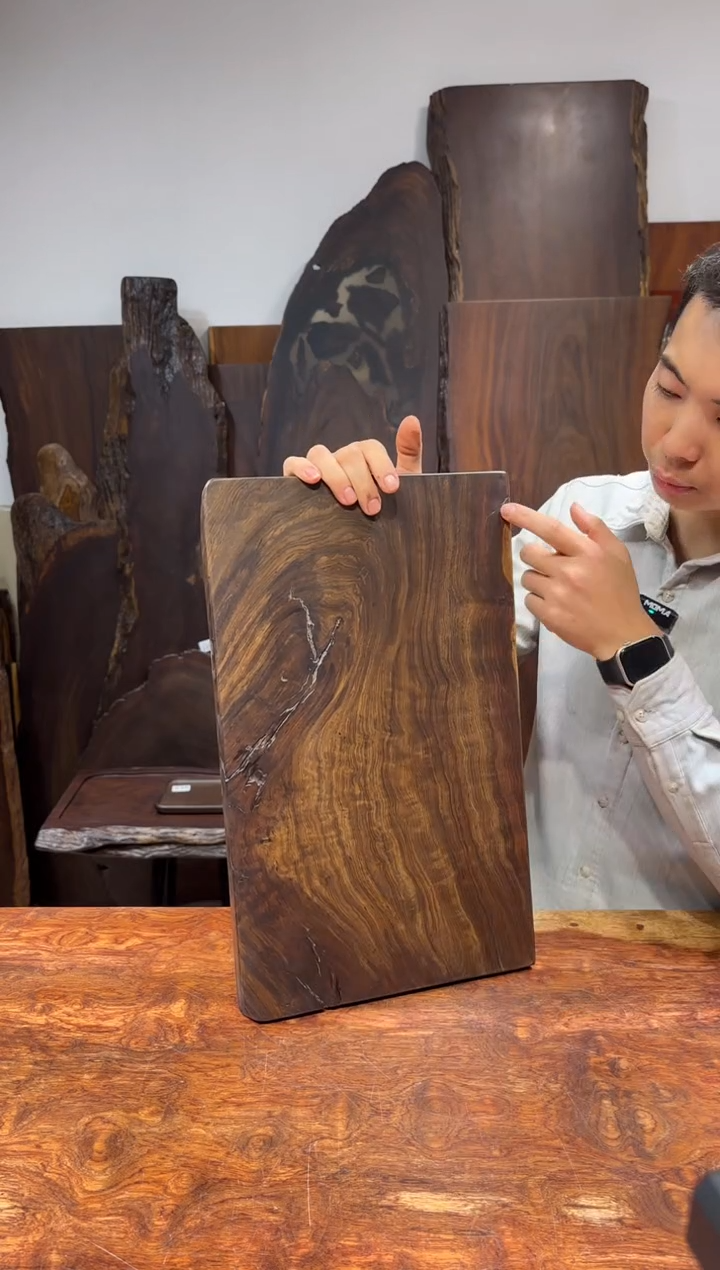风车木（黑檀木）尺寸45*27*2.8编号720